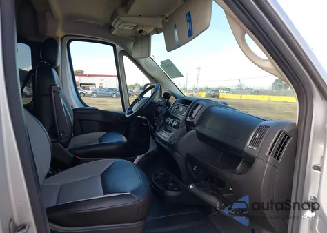 2017 Ram Promaster 2500 Window Van High Roof 159 Wb z USA, uszkodzony, nr VIN 3C6TRVPG6HE542216